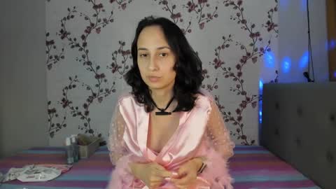 Alisa online show from February 2025 01:41:01 PM