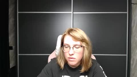 Regina online show from February 2025 07:02:01 AM