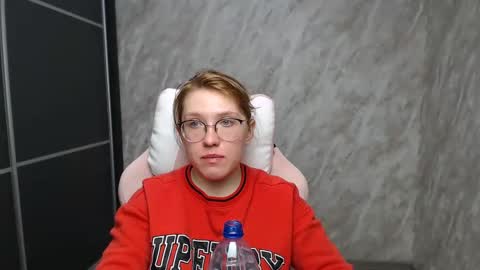 Regina online show from February 2025 03:05:02 PM