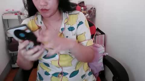 Snapshot of reign2525 chatting on November 2025 05:28:02 AM reign2525 online show from November 2025 05:28:02 AM