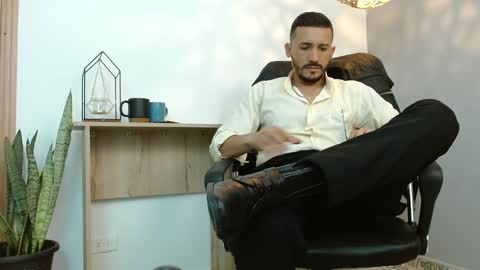   REIKO  online show from January 2025 08:44:01 PM