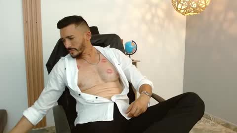   REIKO  online show from February 2025 06:51:01 PM