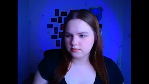 Reina online show from April 2026 05:26:02 AM