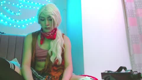 Snapshot of reiv_femboy chatting on June 2026 02:03:02 AM reiv_femboy online show from June 2026 02:03:02 AM