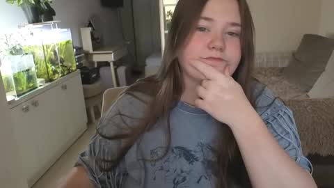 Ann OF - remirann21 online show from December 2025 12:33:02 PM