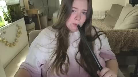 Ann OF - remirann21 online show from January 2026 07:39:01 PM