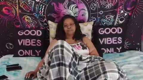 RenaeCumsAlot online show from February 2026 06:57:02 PM