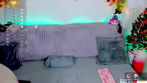 RenaRyugy online show from January 2025 11:18:02 AM