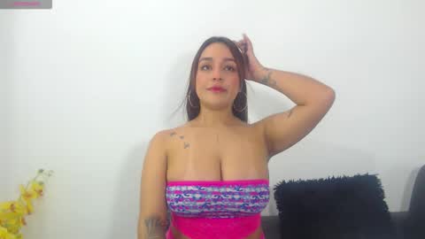Snapshot of renatabrownn28 chatting on April 2026 03:52:01 AM renatabrownn28 online show from April 2026 03:52:01 AM