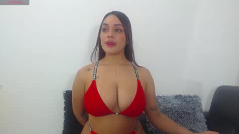 Snapshot of renatabrownn28 chatting on May 2026 06:43:02 AM renatabrownn28 online show from May 2026 06:43:02 AM
