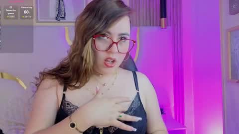 Renata  online show from April 2026 12:52:02 PM