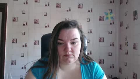 renataoia online show from February 2025 11:54:01 AM