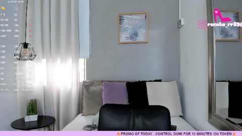 Snapshot of renataruiz_rr chatting on June 2026 12:04:02 PM online show from June 2026 12:04:02 PM
