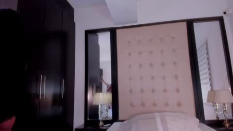 Snapshot of renatasantorino chatting on December 2024 11:00:01 PM Renata. online show from December 2024 11:00:01 PM