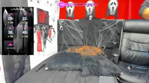 Snapshot of renatha_collins chatting on October 2025 05:52:01 AM Noah master Renatha slave online show from October 2025 05:52:01 AM