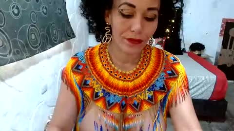 Renatta online show from January 2025 01:51:01 PM