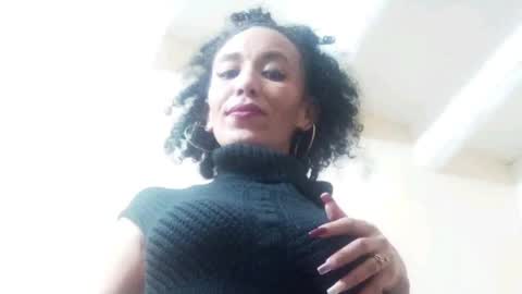 Renatta online show from March 2025 05:27:02 PM