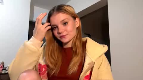 Snapshot of rendabecnel chatting on February 2026 01:04:01 AM Tiffany online show from February 2026 01:04:01 AM