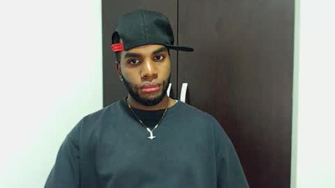 Rene online show from October 2025 08:40:02 PM