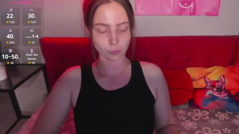 Snapshot of reneeblair chatting on July 2026 01:54:01 AM reneeblair online show from July 2026 01:54:01 AM