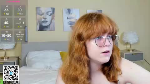 reneefoxy_ online show from July 2026 12:47:02 AM