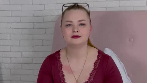 Rene online show from March 2026 10:42:02 AM