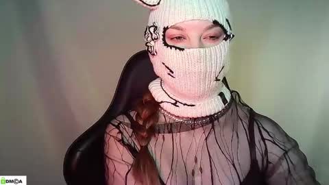 Renesme White Im here from Monday to Friday online show from May 2026 02:07:02 AM