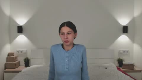 Snapshot of renettaschmeling chatting on May 2026 06:47:02 PM Christina online show from May 2026 06:47:02 PM