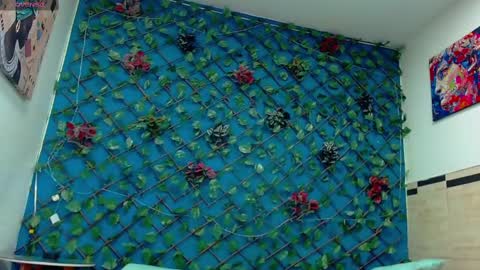 R E N E  online show from February 2025 08:06:01 AM