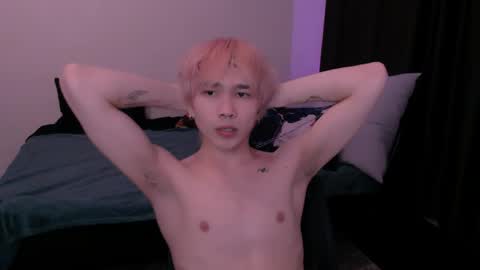 rennuts online show from April 2026 05:22:02 PM