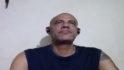 Snapshot of retlam37 chatting on May 2026 05:04:02 AM Walter online show from May 2026 05:04:02 AM