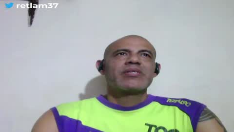 Snapshot of retlam37 chatting on May 2026 04:50:01 AM Walter online show from May 2026 04:50:01 AM