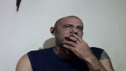 Snapshot of retlam37 chatting on June 2026 03:51:02 AM Walter online show from June 2026 03:51:02 AM