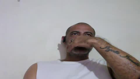 Snapshot of retlam37 chatting on July 2026 04:10:02 AM Walter online show from July 2026 04:10:02 AM
