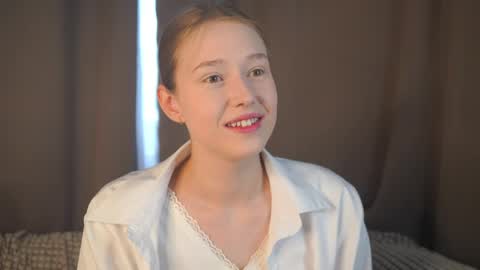 Snapshot of revamcallister chatting on May 2026 11:16:02 AM revamcallister online show from May 2026 11:16:02 AM