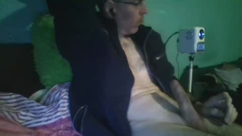 Snapshot of reyes_albert2006 chatting on February 2026 11:51:01 AM reyes_albert2006 online show from February 2026 11:51:01 AM