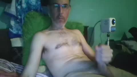 reyes_albert2006 online show from March 2026 11:10:02 PM