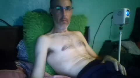 Snapshot of reyes_albert2006 chatting on July 2026 12:09:01 PM reyes_albert2006 online show from July 2026 12:09:01 PM