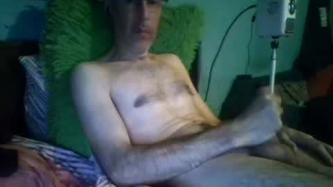 Snapshot of reyes_albert2006 chatting on July 2026 11:28:01 AM reyes_albert2006 online show from July 2026 11:28:01 AM