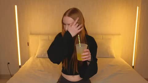 nice to meet you  3  I am Milena online show from May 2026 04:59:02 PM