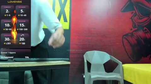 Rhaegal online show from February 2025 08:53:02 PM