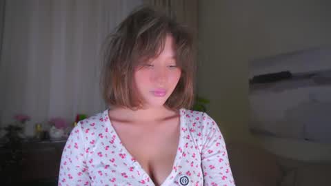 Snapshot of rhebageigel chatting on June 2026 08:28:01 PM Nanami online show from June 2026 08:28:01 PM