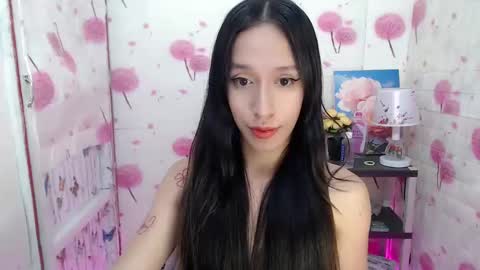 Snapshot of rhian20 chatting on December 2024 04:27:02 AM HI GUYS IM RHIAN PLEASE GIVE ME THUMBS UP online show from December 2024 04:27:02 AM