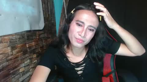 rhianesassy online show from February 2025 04:18:02 AM