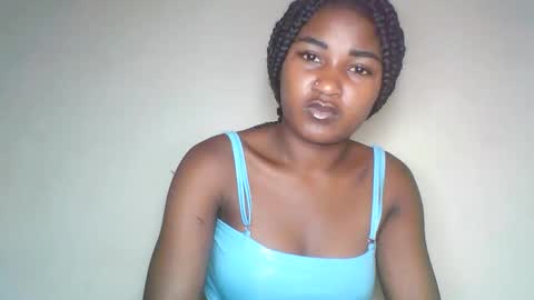 Snapshot of rhoanna chatting on June 2026 10:48:02 PM rhoanna online show from June 2026 10:48:02 PM