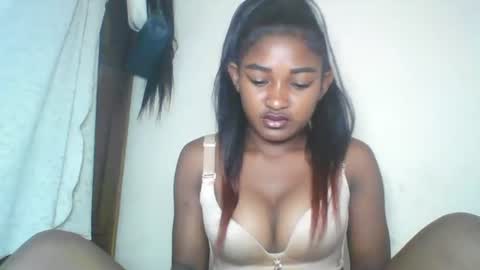 Snapshot of rhoanna chatting on June 2026 06:56:01 PM rhoanna online show from June 2026 06:56:01 PM