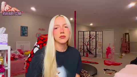 ria  online show from November 2025 03:45:02 AM