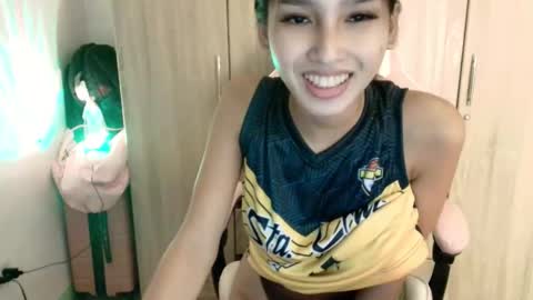 riana online show from October 2025 08:10:01 AM