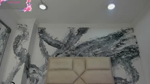 Snapshot of rianamanson chatting on October 2025 09:14:01 PM Riana online show from October 2025 09:14:01 PM