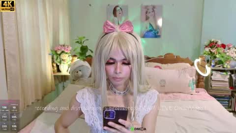 Snapshot of ribbinbovkoy chatting on September 2025 03:08:01 AM ribbinbovkoy online show from September 2025 03:08:01 AM